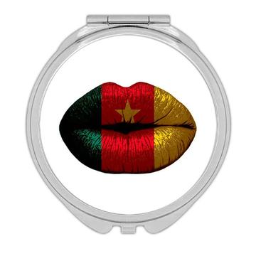 Lips Cameroonian Flag : Gift Compact Mirror Cameroon Expat Country