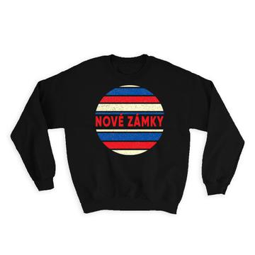 Nove Zamky Slovakia    : Gift Sweatshirt Slovak Distressed Slavic Retro Expat Vintage Flag Geometric