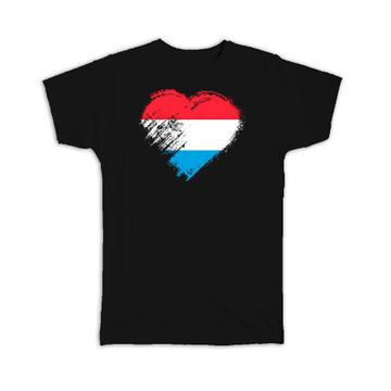 Luxembourger Heart : Gift T-Shirt Luxembourg Country Expat Flag