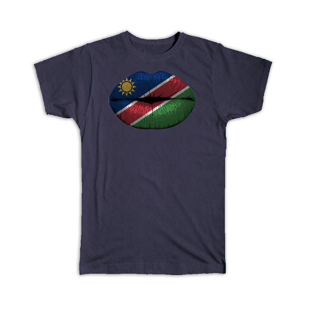 Gift T-Shirt : Lips Namibian Flag Namibia Expat Country For Her Woman Feminine