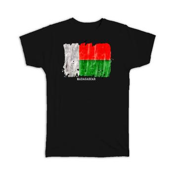 Madagascar Flag : Gift T-Shirt Africa Travel Expat Country Watercolor